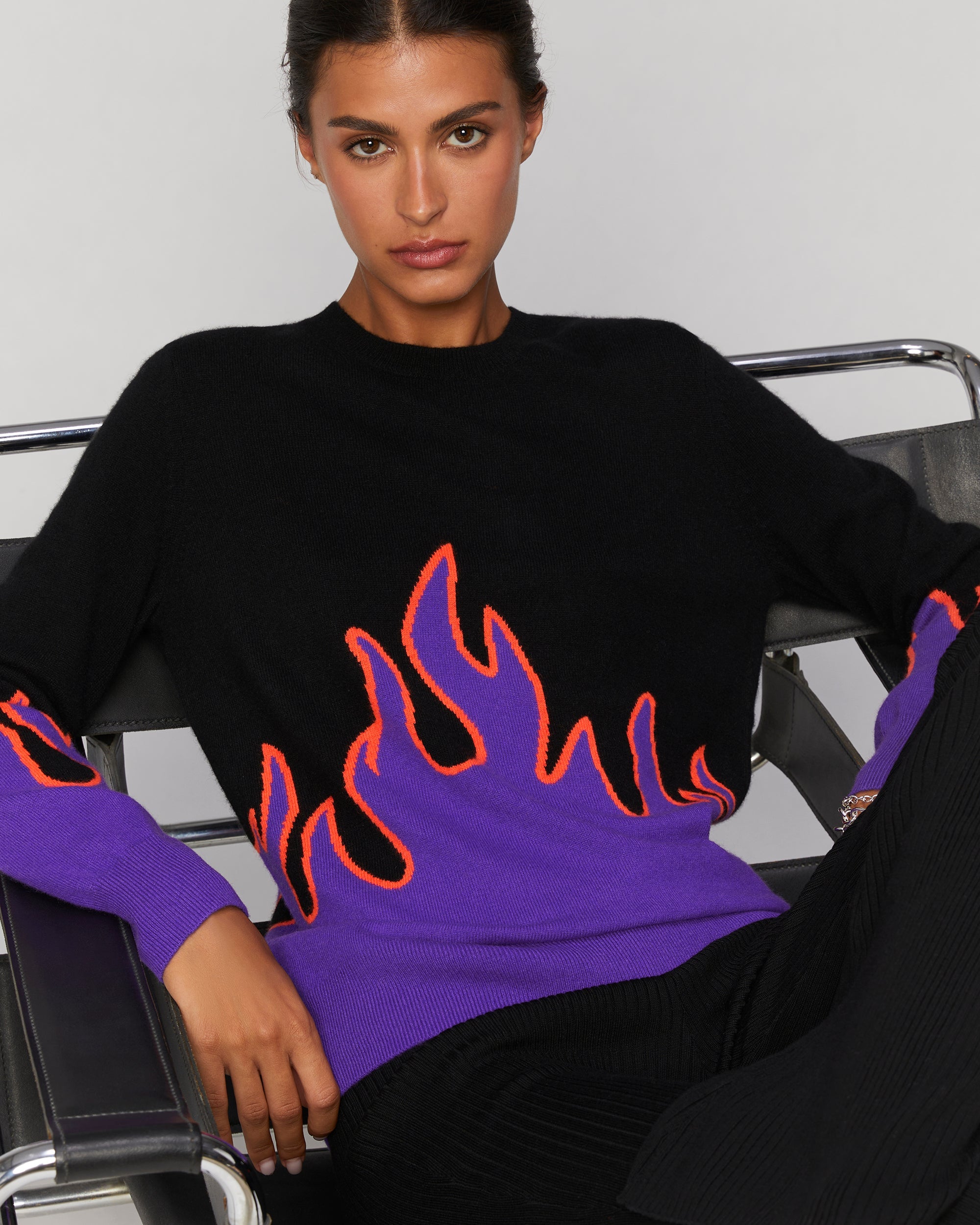 Flame crewneck shop